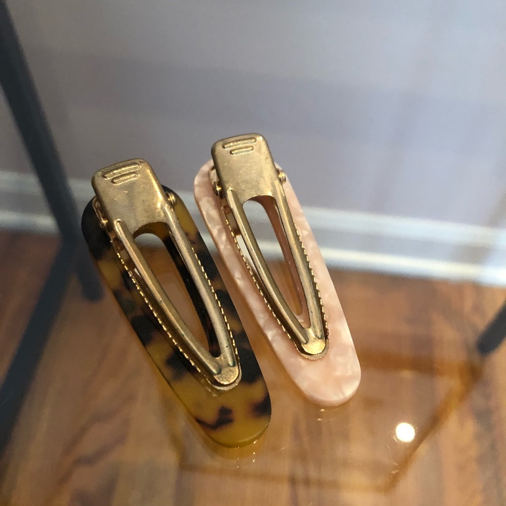 Set of 2 trendy hair clips - Picture 2 of 2